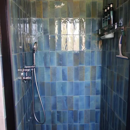 Charme Mediterranee Vue Piscine Terrasse Clim Parking Gratuit דירה *